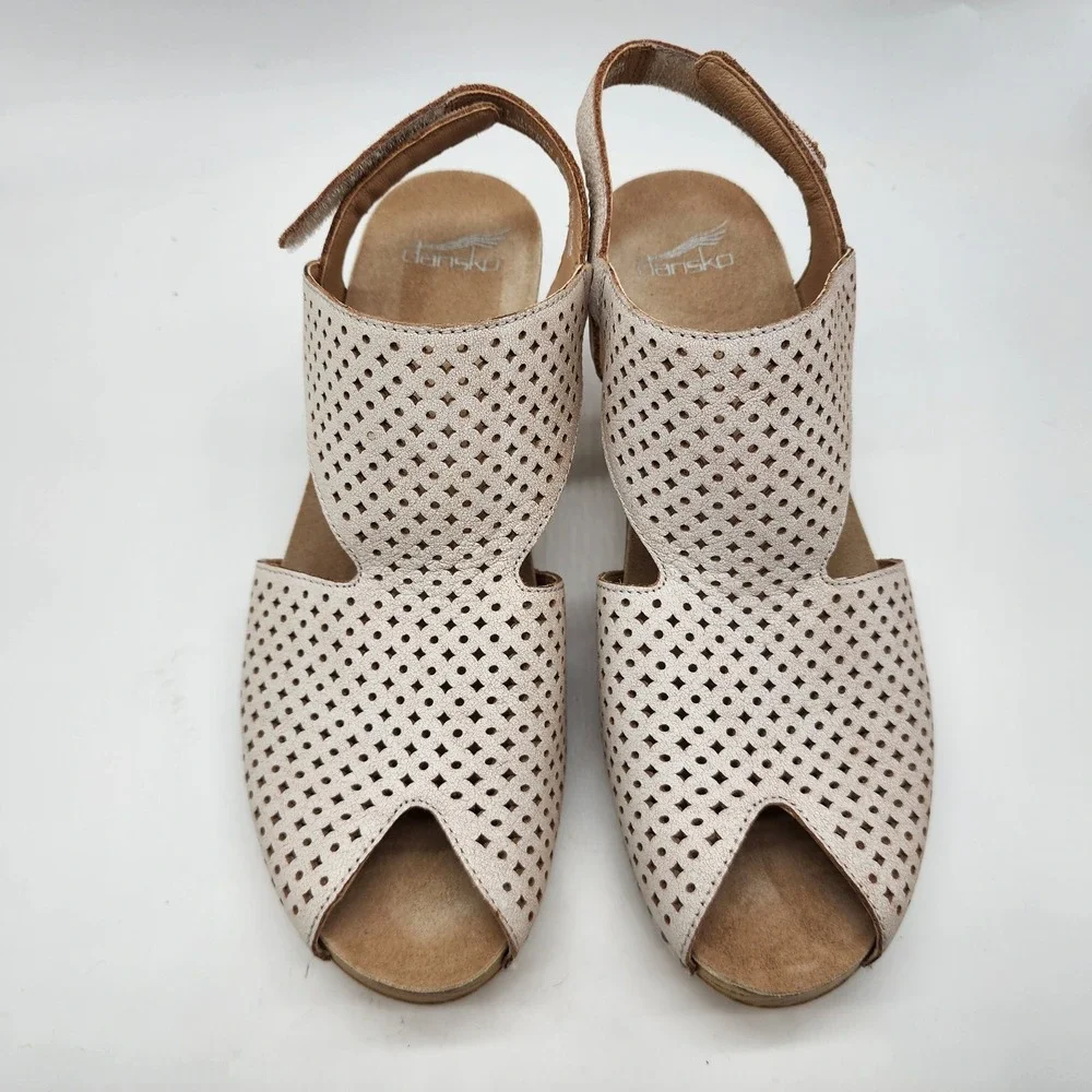 Dansko Teagan Sandals Women's 41 US 10.5-11 Tan Perforated Leather Wedge Clogs